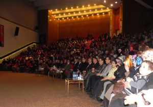 Senai Demirci konferans verdi